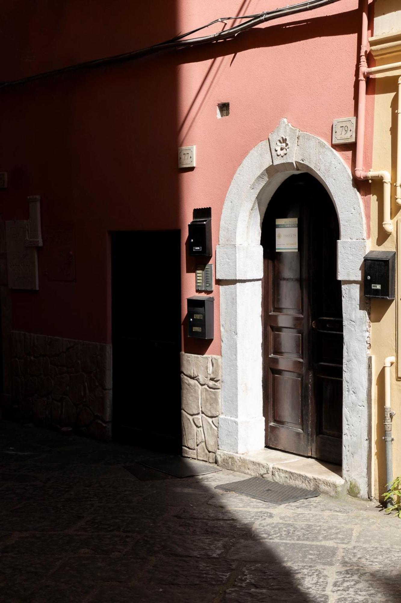 Tosti 79 Hotel Formia Exterior foto